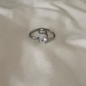 Francesca’s (recently closed) affordable bride mock ring